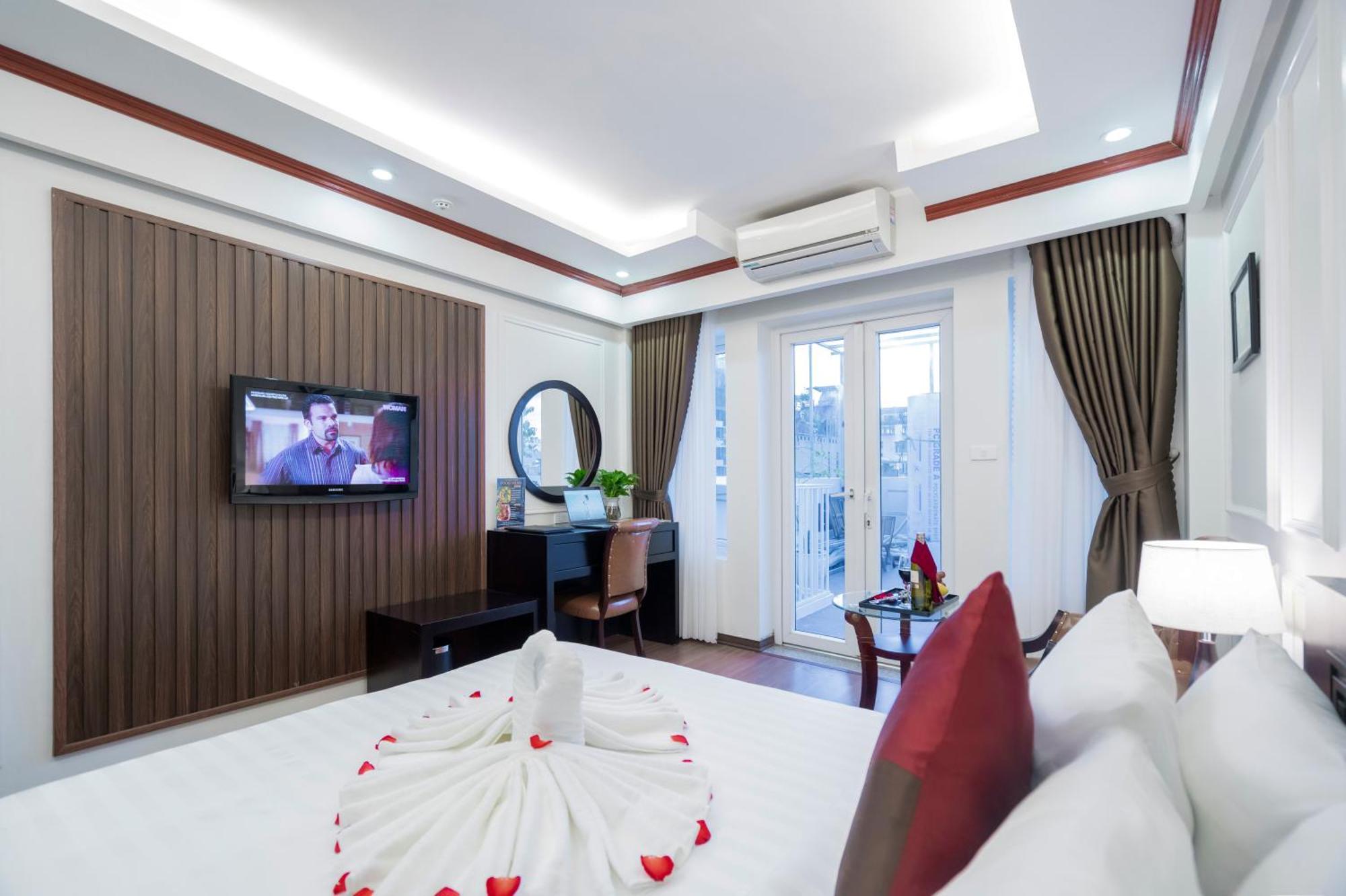 Paradise & Travel 4* Hanoi