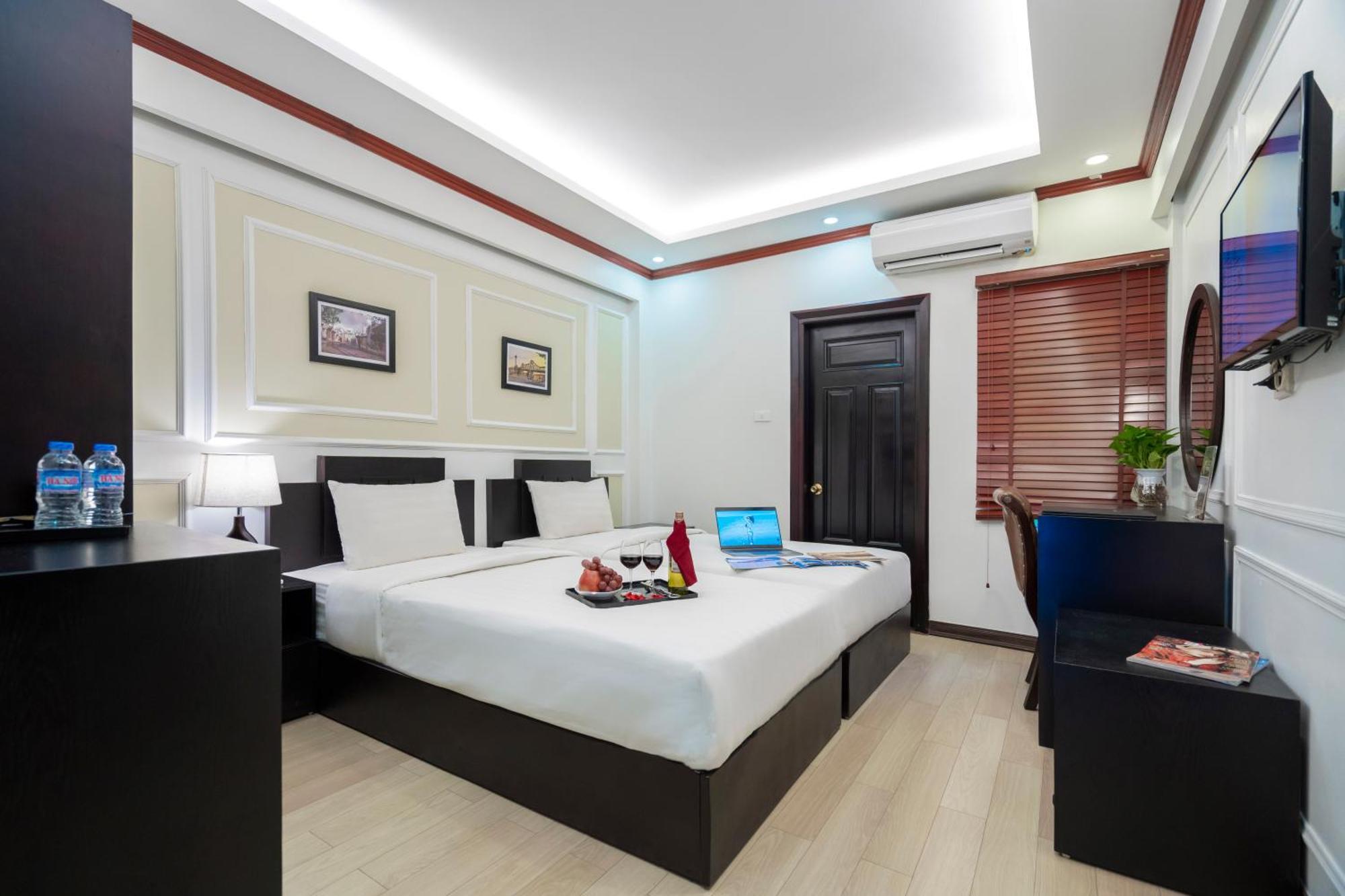 Paradise & Travel Hanoi
