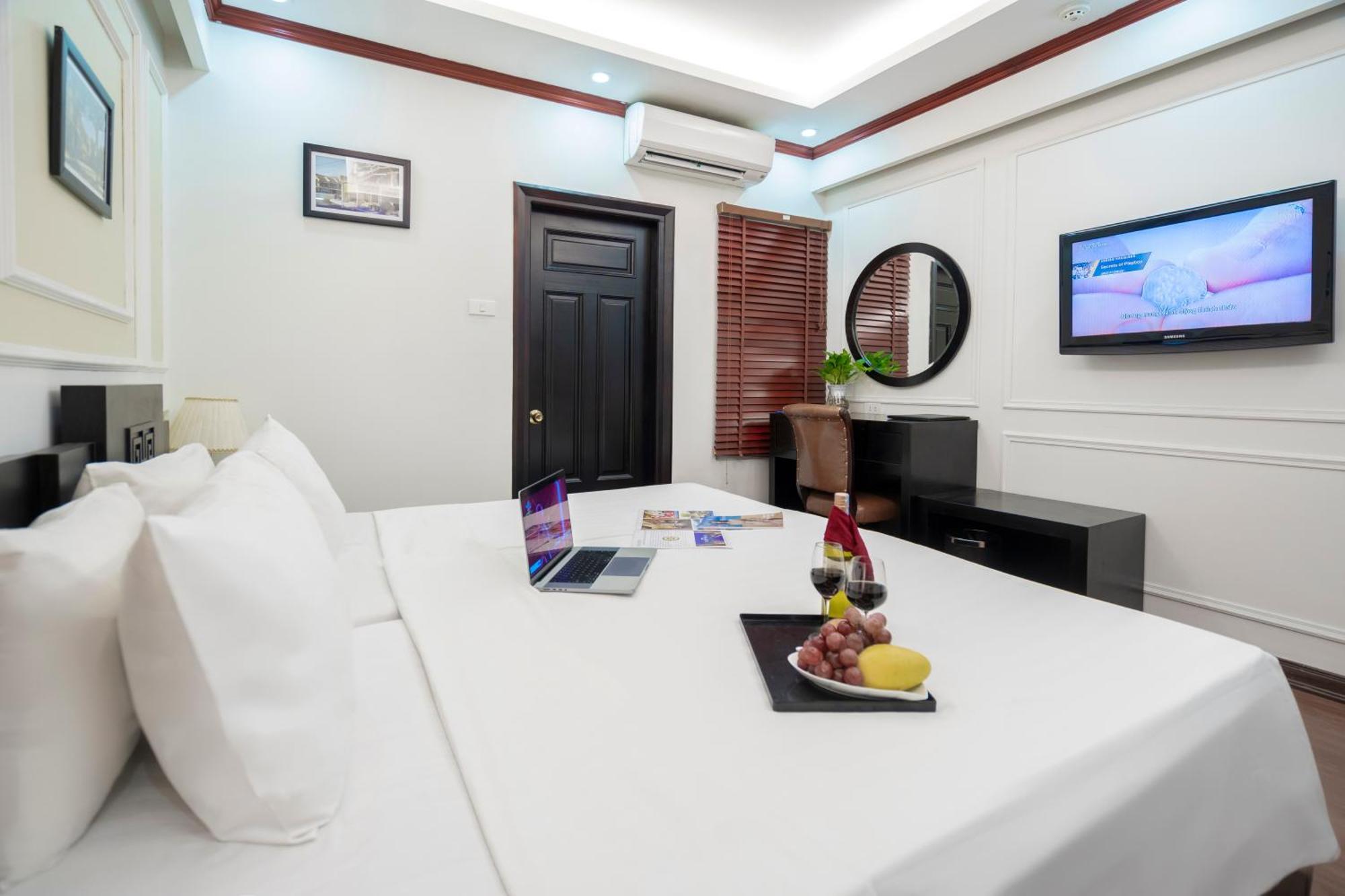 Paradise & Travel Hotel Hanoi
